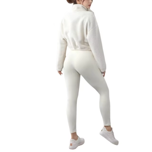 Nouvel ensemble de sport 3 pièces à séchage rapide : leggings, soutien-gorge sans coussinets, pull chaud à manches longues et survêtement de yoga - Product Image 3