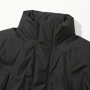 Chaqueta Acolchada Negra con Múltiples Bolsillos |   Abrigo Táctico Extra Grande con Capucha |   Chaqueta Bomber Acolchada de Alta Resistencia |   Fabricante OEM Personalizado - Product Image 4