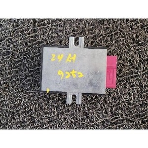 ECU และโมดูลคอมพิวเตอร์มือสองสำหรับรถยนต์ซีรีส์ 5 รุ่น 1614718042701 - Product Image 3