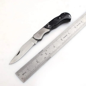 Cuchillo Plegable de Acero de Damasco con Hoja de 0.5mm de Grosor, Punta Caída, Mango de Madera, Perilla para el Pulgar, 6.7 Pulgadas de Longitud Total, 3 Años de Garantía - Product Image 4