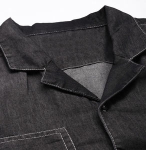 ชุดยีนส์ผู้ชายสองชิ้นแบบสั่งทำจากโรงงาน ระบายอากาศได้ดี แห้งเร็ว คุณภาพสูง เสื้อแขนสั้น กางเกงยีนส์ขาสั้น สไตล์สตรีทแวร์ - Product Image 2