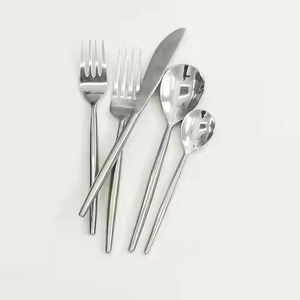 Ensemble de couverts en métal de qualité hôtelière, couverts haut de gamme pour restaurants, complexes hôteliers et cafés - Product Image 2