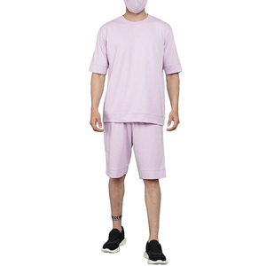 Ensemble T-shirt décontracté rose clair et short bermuda pour homme, en coton tricoté respirant, coupe confortable, pour usage quotidien 2026 - Product Image 1