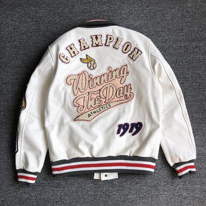 เสื้อแจ็คเก็ต Letterman Varsity คุณภาพสูงสำหรับผู้ชาย สไตล์วินเทจสำหรับฤดูหนาว รับผลิตตามแบบ OEM พร้อมปักโลโก้ตามสั่ง แบบเสื้อเบสบอลทรง Bomber - Product Image 3