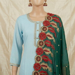 Hijab en Chiffon Africain de Qualité Supérieure AHE, Vente en Gros Directe Usine |   Châle musulman long uni, écharpe traditionnelle durable - Product Image 4