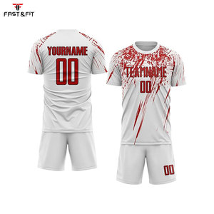 Ventes en gros d'usine, maillots de football en sublimation, coton, manches courtes, design personnalisé, antibactérien, séchage rapide, uniformes de football pour adultes - Product Image 1