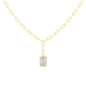 Elegante Collar con Colgante en Forma de Y con Diamante Cultivado en Laboratorio con Corte Esmeralda y Engaste de Bisel, Cadena de 18 Pulgadas - Product Image 1