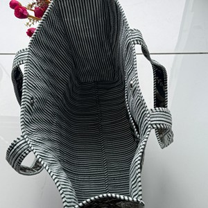 Sac fourre-tout en tissu de coton matelassé indien uni avec fermeture éclair, fait main, grand sac à bandoulière pour femme, toutes saisons - Product Image 2