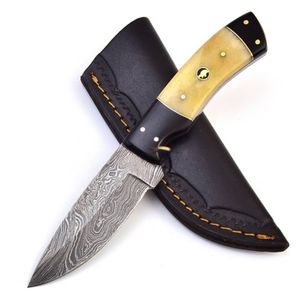 Cuchillos de Caza Profesionales de Acero de Damasco con Hoja Fija Estampada y Mango Cómodo para Caza, Camping y Senderismo - Product Image 1
