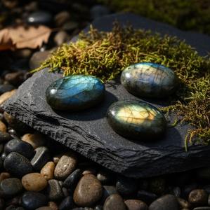 Collier pendentif en labradorite avec pierre naturelle pour la protection spirituelle, bijoux chakra - Product Image 2