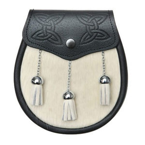 Sporran Escocés de Vestir Completo, Ecológico, con Solapa de Cuero y Borlas, para Exteriores - Product Image 1