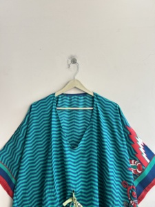 Caftán de Seda Sari Indio Vintage Surtido, Vestido Floral Recto Hecho a Mano Ecológico para Mujer, Maxi de Lujo para Uso Diario - Product Image 6