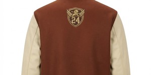 Blouson universitaire personnalisé pour homme en velours côtelé marron crème avec logo brodé sur la manche, coupe décontractée, col rabattu, idéal pour l'automne - Product Image 6