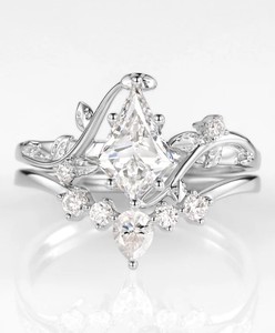 Anillo de compromiso y boda geométrico de plata de ley 925 chapado en oro con moissanita talla cometa para mujer, joyería de lujo - Product Image 1