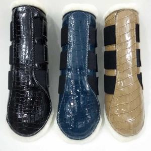 Vente en gros d'équipement de soins pour chevaux Bottes de brossage équestres en textile et cuir pour les soins des chevaux - Product Image 5