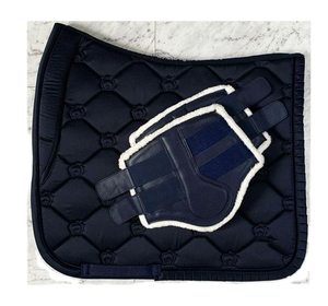 Nueva Almohadilla de Silla de Montar Personalizada de Algodón Cómodo para Caballos Ingleses con Visera Antimoscas a Juego del Mismo Color - Product Image 1