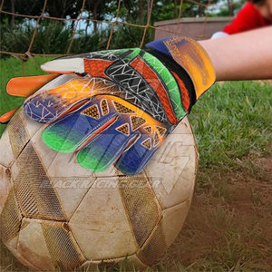 Best Selling <b>Light</b> Weight Goalkeeper Gloves Wholesale Customized Logo Goalkeeper Gloves For Sale - Product Image 5