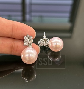 Pendientes de plata pulida de calidad premium, modernos, para fiestas, bodas y eventos, colección para mujeres y niñas. - Product Image 2