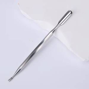 MORJE Pousse-cuticules chirurgical double embout en acier inoxydable, réutilisable, pour manucure, design à double tête - Product Image 1