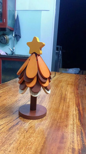 Wholesale Eco-Friendly Wooden Trivet Handmade Flower Shape 400mm Diameter Heat Resistant Hot Pot Mat <b>Table</b> <b>Protector</b> for Kitchen - Product Image 3