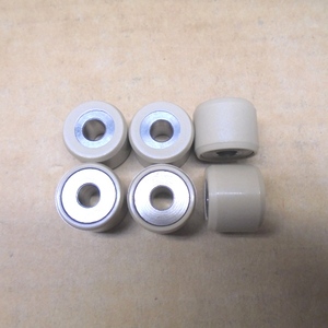 Juego de Rodillos de Peso Originales SYM Bando ECHS(Duke) 125 / CLBCU 125, 22121-KAA-000-A, 18x14-16g, 6 piezas/juego - Product Image 1