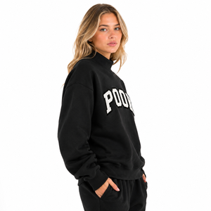 Sweat-shirt noir personnalisé pour femme, col montant oversize, en molleton brodé chenille, coupe ample, OEM ODM, avec lettres grecques - Product Image 4