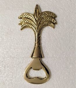 Abrebotellas de palmera de latón de estilo plano moderno Abrebotellas de metal con diseño único - Product Image 2