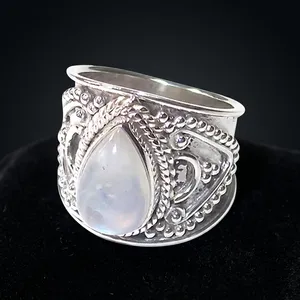 925 Sterling Silver Cocktail Ring With Natural Rainbow Moonstone Bezel Set Bohemian Style Statement Jewelry Unisex Everyday Wear - Product Image 4