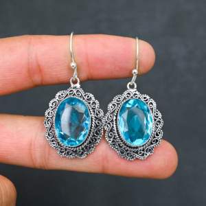 Boucles d'oreilles personnalisées en argent sterling 925 avec topaze bleue créée en laboratoire, 1,9 pouce, bijoux en pierres précieuses faits à la main, boucles d'oreilles fines antiques, cadeau pour femme - Product Image 4