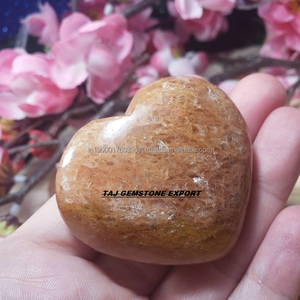 Piedras preciosas curativas de 2 pulgadas de cristal de corazón hinchado de amatista natural al por mayor para Reiki y Feng Shui - Product Image 3