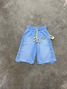 Shorts personnalisés haut de gamme effet vieilli avec design latéral perforé en molleton de coton premium coupe streetwear - Product Image 4