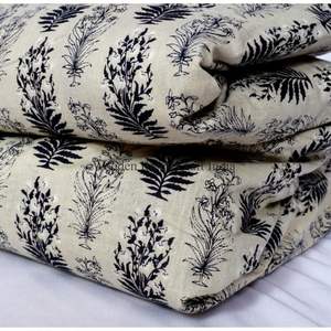 ผ้าฝ้ายพิมพ์ลายบล็อกไม้แบบอินเดียออร์แกนิกสวยงาม 100% สำหรับตกแต่งบ้าน เบาะรองนั่ง กระเป๋า และของตกแต่ง - Product Image 1