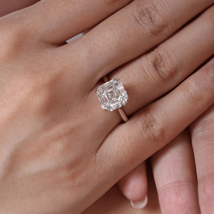 Anillo de lujo con diamante de laboratorio de 5 quilates, oro blanco macizo de 14K, corte Asscher antiguo, solitario con doble engaste de garras, regalo para compromiso. - Product Image 4