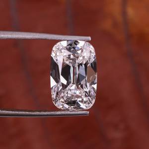 Diamante Cultivado en Laboratorio con Corte Excelente, Corte Cojín, 6.00 Ct, Color EF, Claridad VVS2 VS1, Certificado IGI, Diamante Suelto CVD Personalizado - Product Image 1