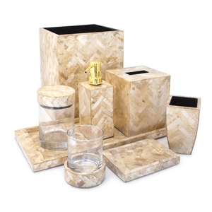 Ensemble de salle de bain en bois de style européen, porte-brosse à dents, porte-savon, organisateur de comptoir décoratif écologique, cadeau de pendaison de crémaillère - Product Image 1