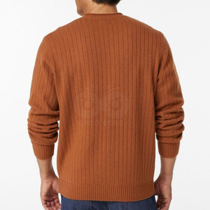 Pull pour homme personnalisé avec logo, de haute qualité, chaud, respirant, léger, pour l'hiver, fabriqué au Pakistan - Product Image 4