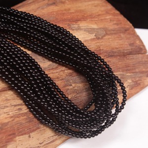 Perles d'onyx noir naturel de qualité AAA, perles d'onyx noir lisses et rondes, pierres précieuses noires de haute qualité, brin de 15 pouces - Product Image 3