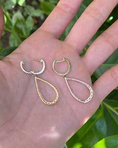 Pendientes de aro tipo huggie de oro macizo de 14k con diamante cultivado en laboratorio de 1 quilate, corte redondo y forma de pera, joyería fina para mujer, de fábrica. - Product Image 3