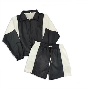 Conjunto deportivo transpirable personalizado para hombre, con cremallera, de poliéster y nailon, de dos piezas, cortavientos, conjunto corto, chándal para hombre. - Product Image 1