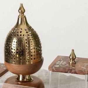 Juego de quemador de incienso Bakhoor tradicional de madera y latón con bandeja de acrílico - Product Image 5