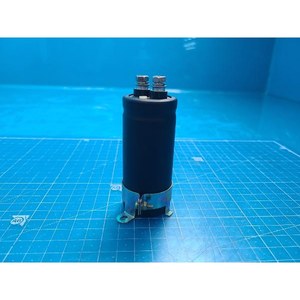 Condensador Electrolítico de Aluminio NIPPON CHEMI-CON 40A808 Usado Como Pieza de Repuesto para Equipos de Semiconductores - Product Image 1