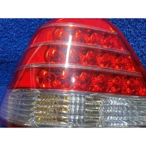 ไฟท้ายมือสองห้าร้อยชิ้น รุ่น 5T5313B505A - Product Image 2