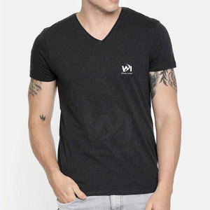 เสื้อยืดคอวีผ้าฝ้าย 100% ทรงหลวมใส่สบายสำหรับผู้ชาย พิมพ์โลโก้ตามสั่ง เสื้อยืดคอวีผู้ชายสไตล์สตรีทแวร์ - Product Image 1