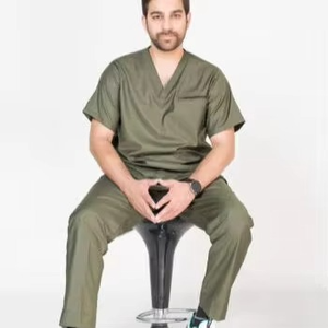 Nouvelle conception, uniforme médical personnalisé pour femmes, uniforme médical pour femmes le plus vendu - Product Image 1