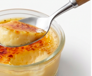 Juego de cubiertos de estilo nórdico con mangos de madera, acabado de alto brillo, apto para lavavajillas, para camping y uso diario. - Product Image 4