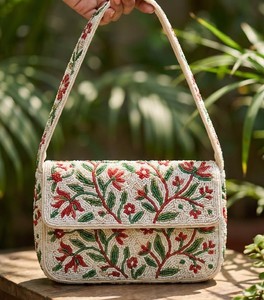 Sac à bandoulière pour femme brodé de perles, motif floral, sac à main tendance, pochette personnalisée pour femme, best-seller - Product Image 1