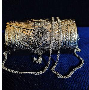 Bolso de mano de metal grabado decorativo God Grace Craft, de lujo, para fiesta nupcial, hecho a mano, con opción de logotipo personalizado - Product Image 1