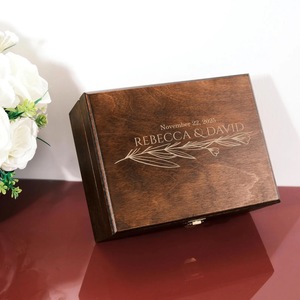 Caja de Madera Rectangular Ecológica para Guardar Joyas y Regalos, Interior Suave para Artículos Delicados, Decoración de Mesa para Navidad y Año Nuevo Chino - Product Image 3