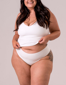 Culottes sans couture en tricot pour femmes, vente en gros OEM, string sexy de couleur unie, sous-vêtements grande taille, matière 90% nylon 10% élasthanne - Product Image 2