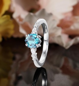 Hexagon Shape Alexandrite 14K Gold Plated Sterling Silver Geometric Engagement Ring Moissanite Prong Setting Color <b>Change</b> - Product Image 4